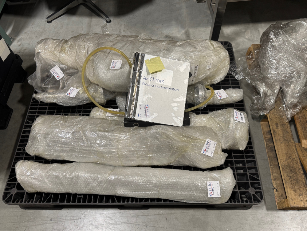 Image of GE AxiChrom 140 Chromatography Column